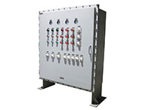 �ϸ�ķ������ƹ�(y��ng)�����������c(di��n)