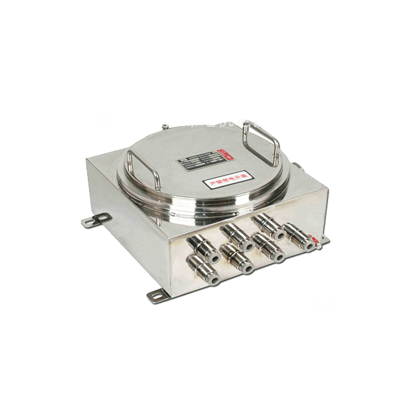 ��ɽ����O(sh��)Ӌ(j��)IIC��(j��)�����ͷ����Ӿ��еķ����Y(ji��)��(g��u)��